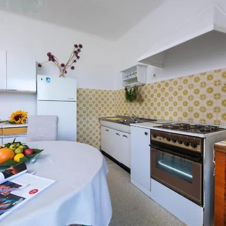 Da Lia Momjan
