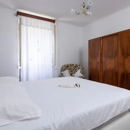 Da Lia Appartement Momjan
